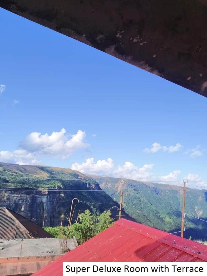 Odyssey'S Pateng Homestay, Cherrapunji Εξωτερικό φωτογραφία
