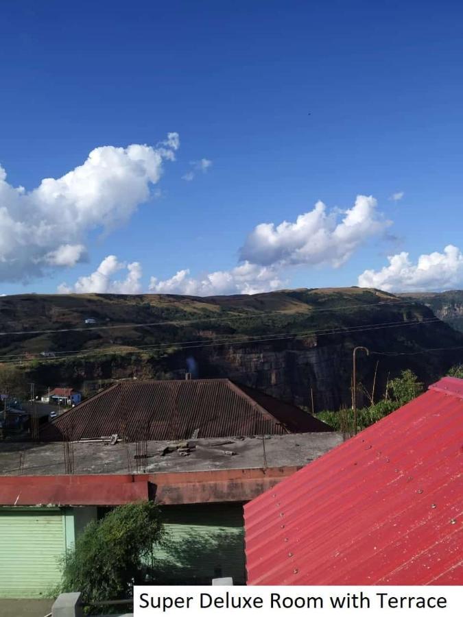 Odyssey'S Pateng Homestay, Cherrapunji Εξωτερικό φωτογραφία