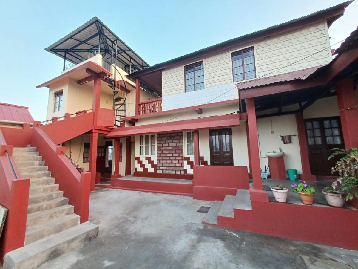 Odyssey'S Pateng Homestay, Cherrapunji Εξωτερικό φωτογραφία